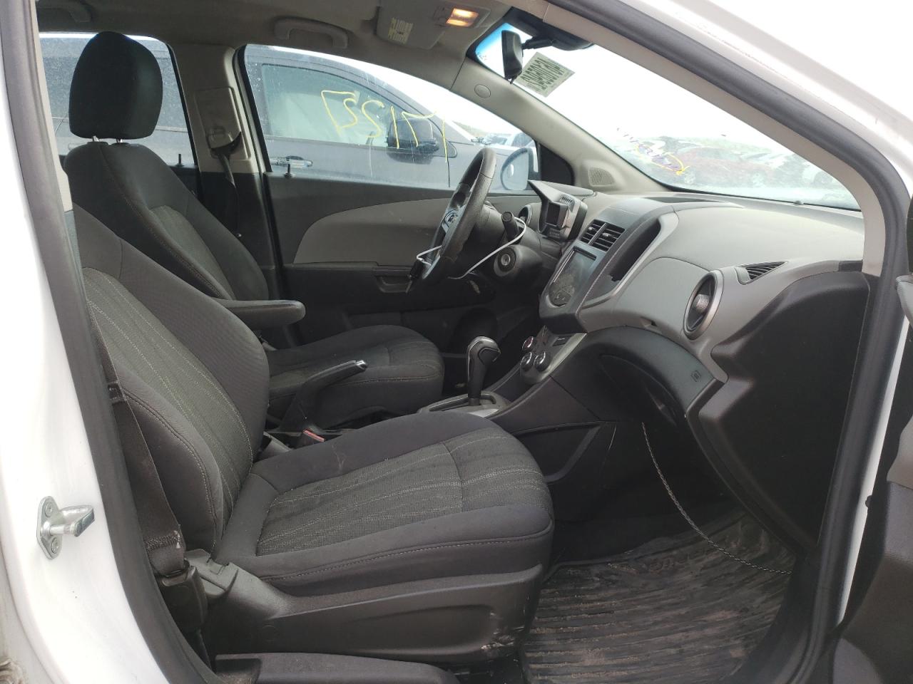 Photo 5 from auction – 2013 CHEVROLET SONIC LT with VIN 1G1JC5SB6D4118732
