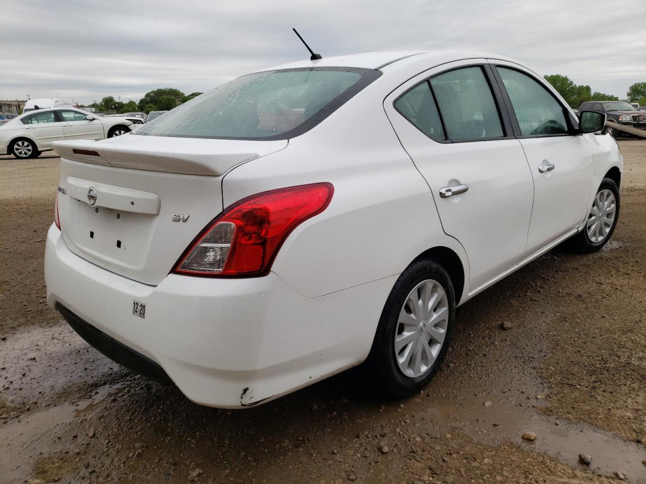 Photo 4 from auction – 2019 NISSAN VERSA S with VIN 3N1CN7AP8KL824257