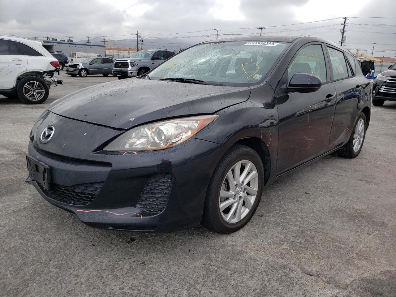 Photo 2 from auction – 2012 MAZDA 3 I with VIN JM1BL1L88C1609150