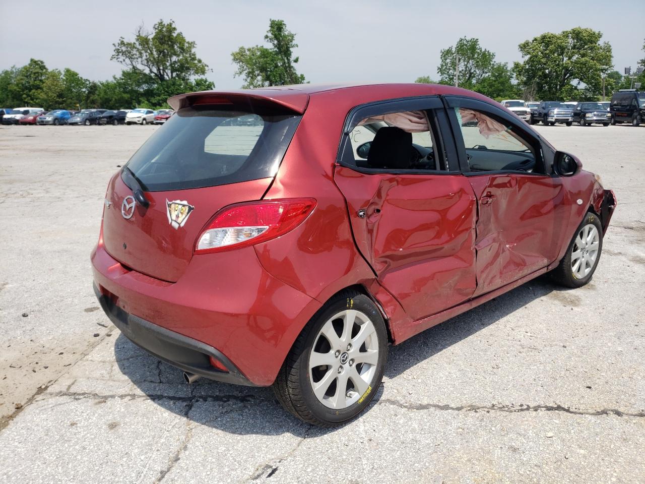 Photo 4 from auction – 2014 MAZDA MAZDA2 TOU with VIN JM1DE1LY4E0188376