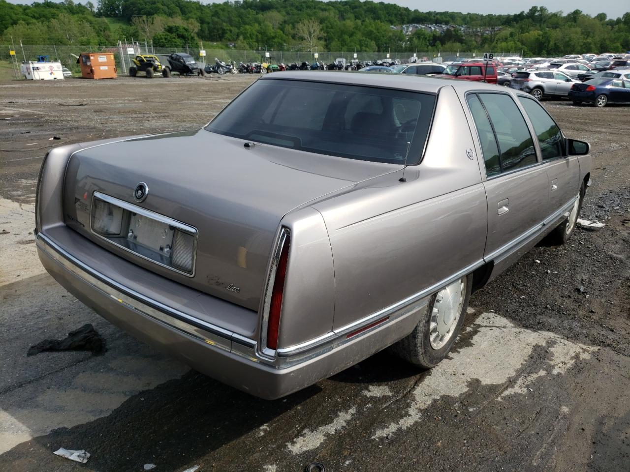 Photo 4 from auction – 1996 CADILLAC DEVILLE with VIN 1G6KD52Y6TU294744
