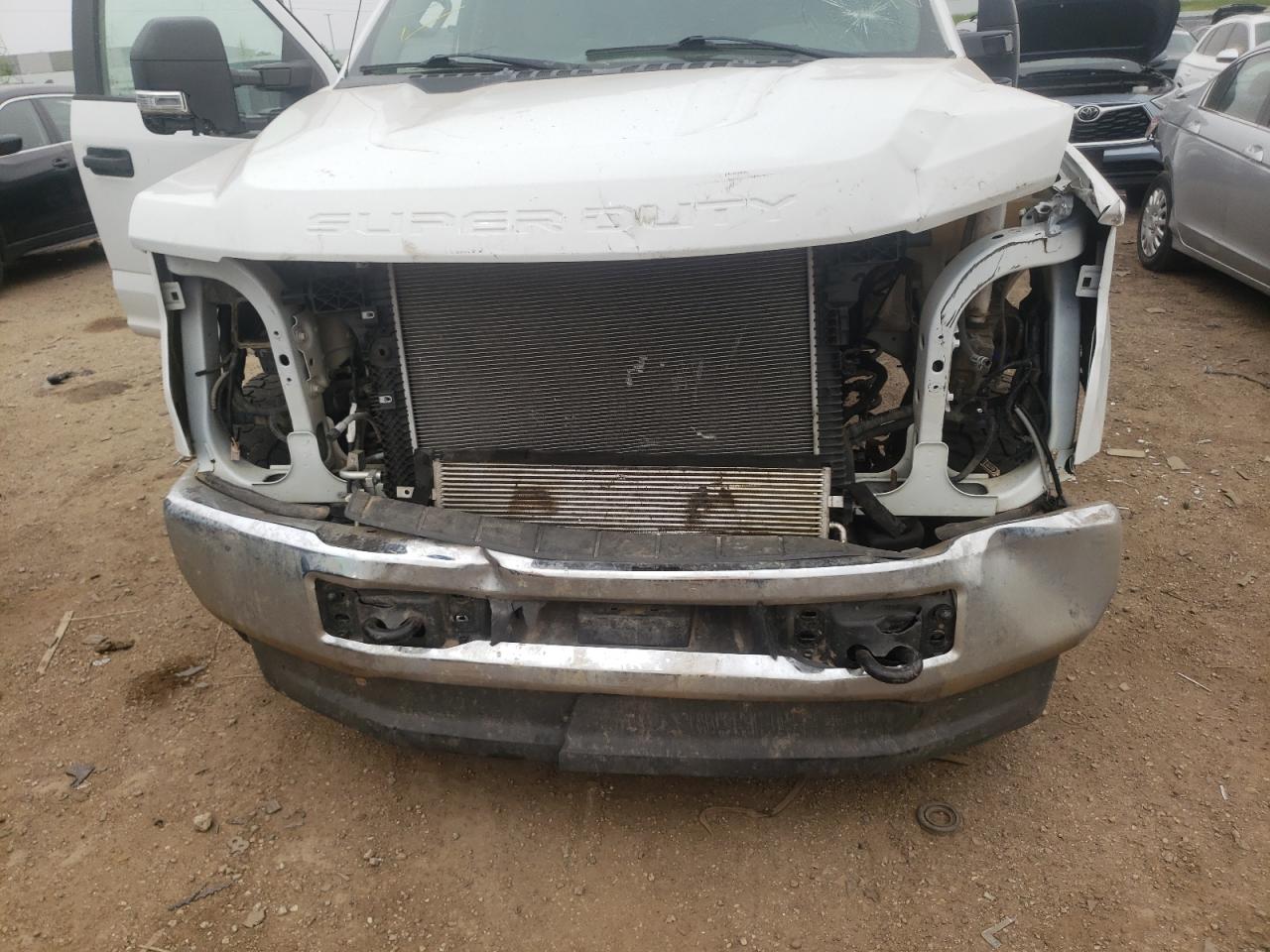 Photo 9 from auction – 2017 FORD F250 SUPER with VIN 1FT7W2B69HEE65286