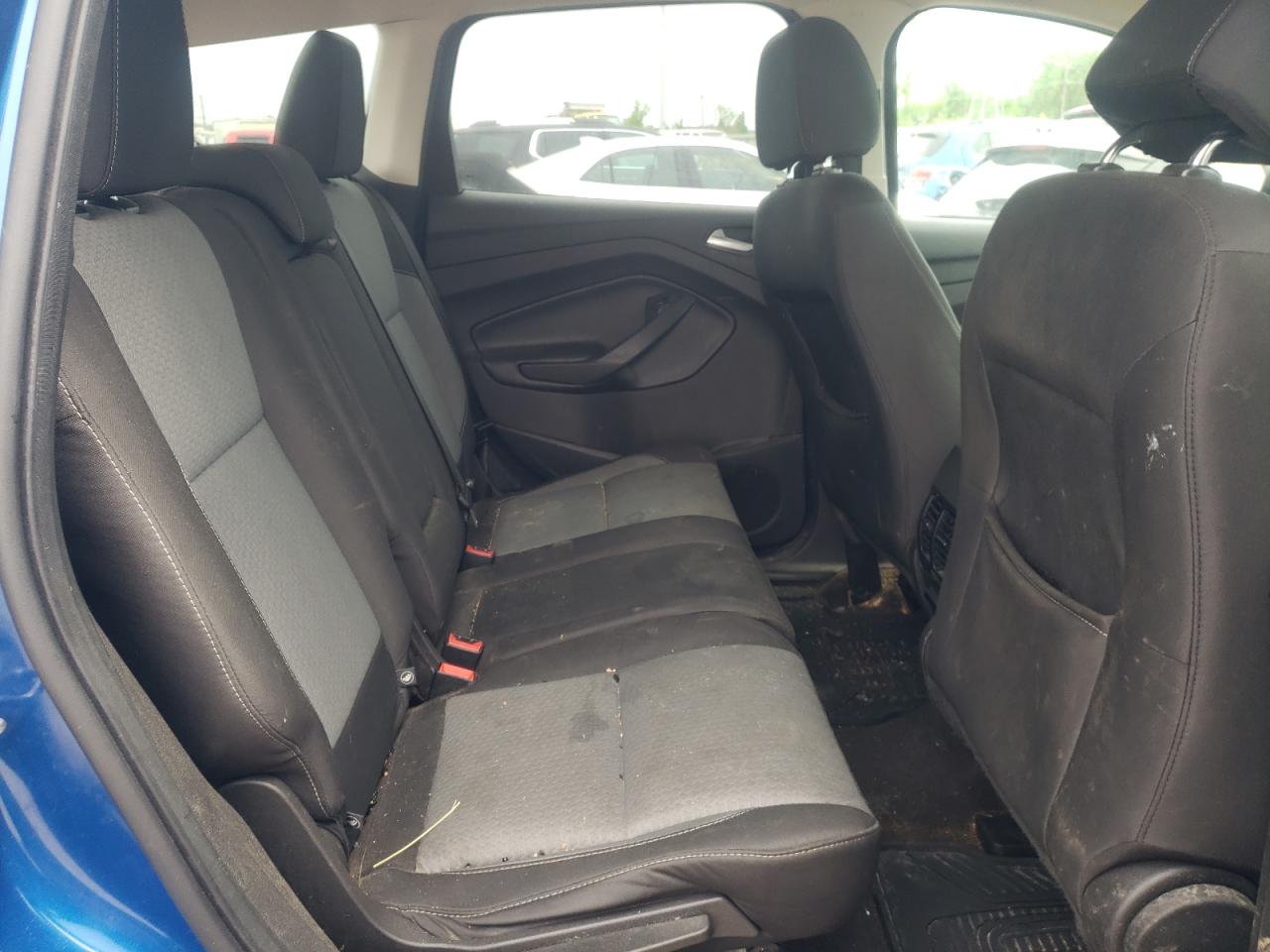 Photo 6 from auction – 2017 FORD ESCAPE SE with VIN 1FMCU0GD9HUE69887