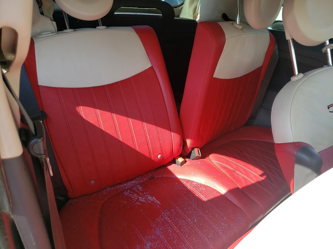 Photo 6 from auction – 2012 FIAT 500 LOUNGE with VIN 3C3CFFER0CT213113