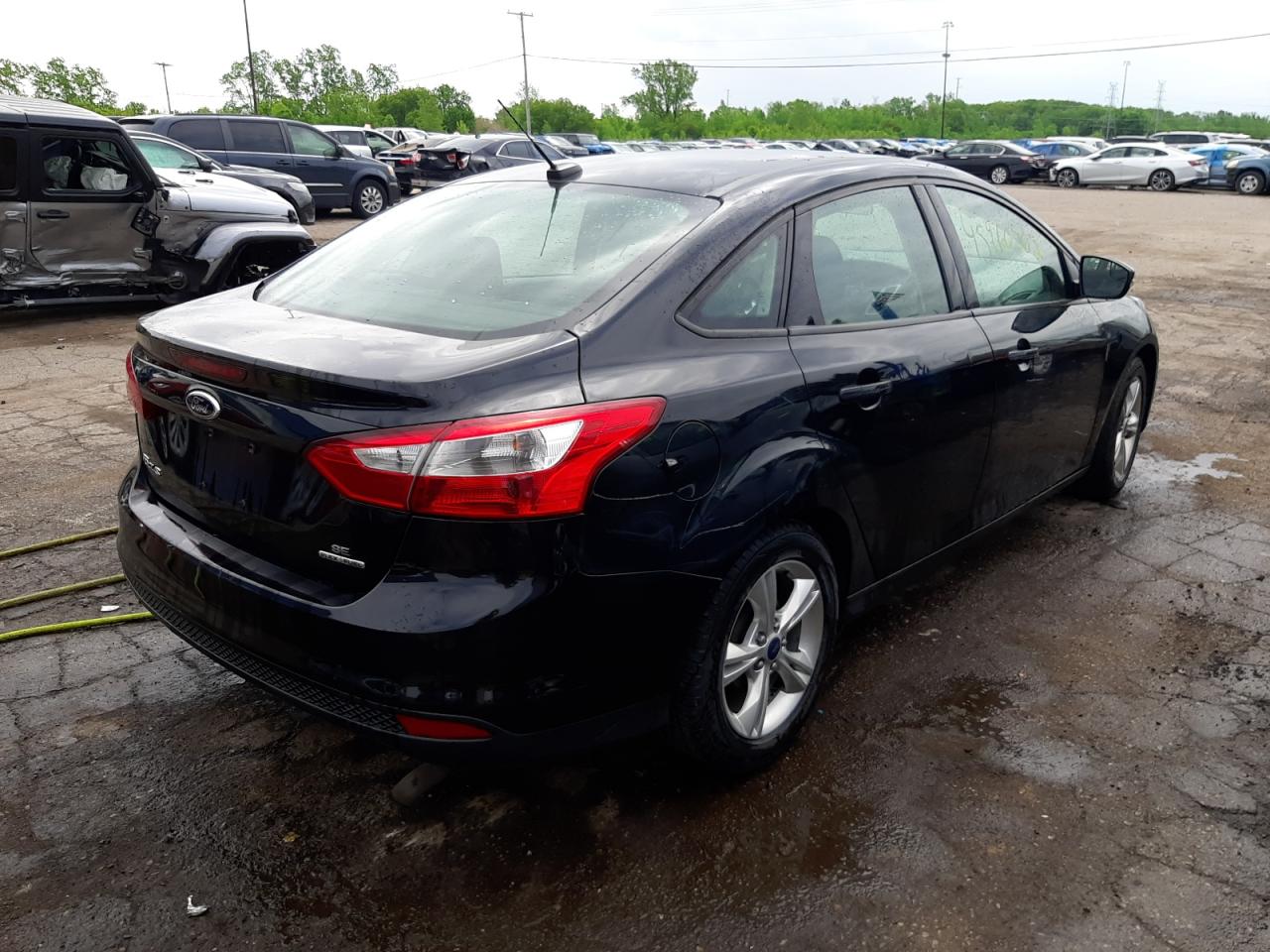 Photo 4 from auction – 2014 FORD FOCUS SE with VIN 1FADP3F20EL316601