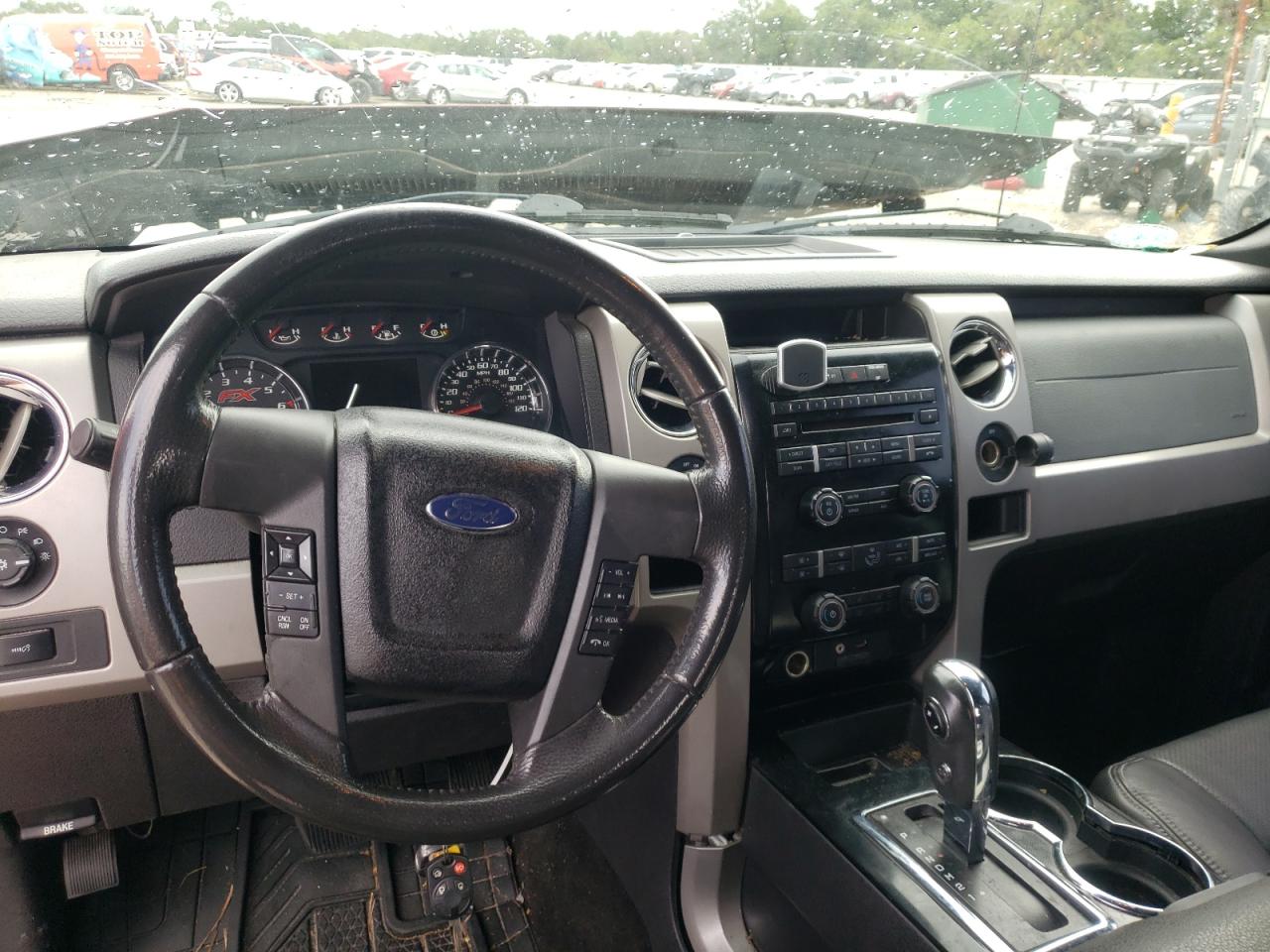 Photo 10 from auction – 2012 FORD F150 SUPER with VIN 1FTFW1CF6CFB93383