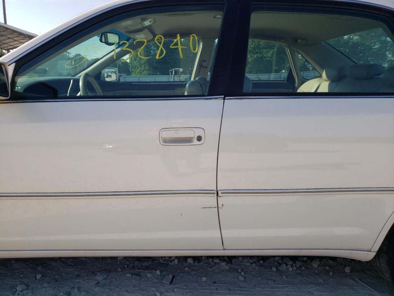 Photo 10 from auction – 2001 TOYOTA AVALON XL with VIN 4T1BF28B71U154753