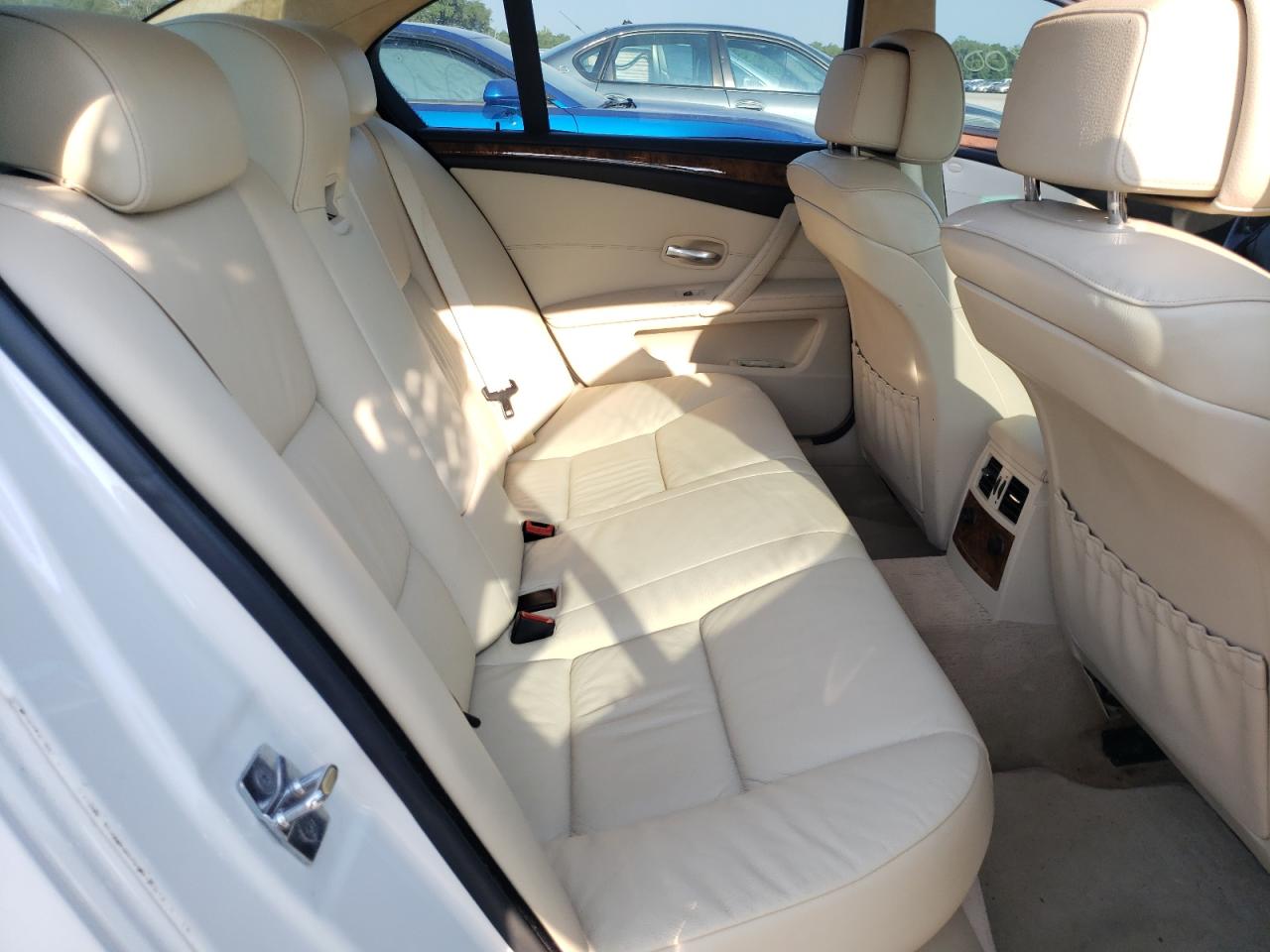 Photo 6 from auction – 2009 BMW 535 I with VIN WBANW13559C163737