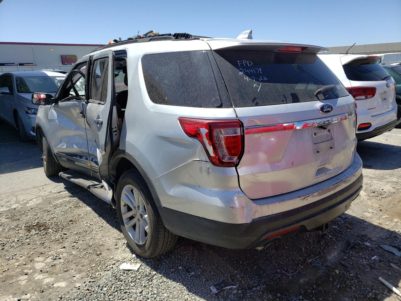 Photo 3 from auction – 2016 FORD EXPLORER with VIN 1FM5K7B82GGC87799