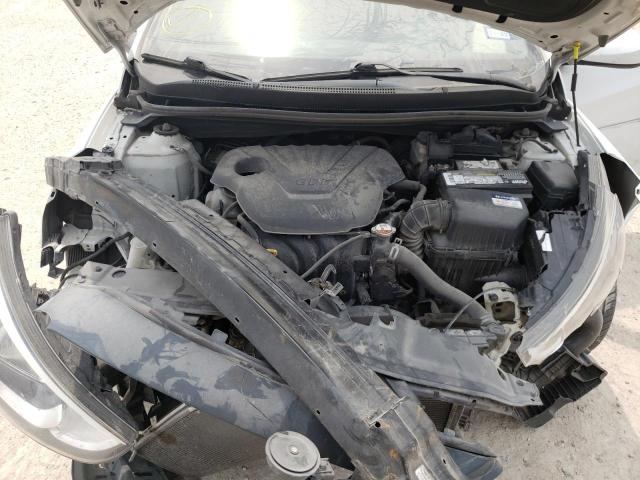 Photo 7 from auction – 2017 HYUNDAI ACCENT SE with VIN KMHCT4AE0HU394900