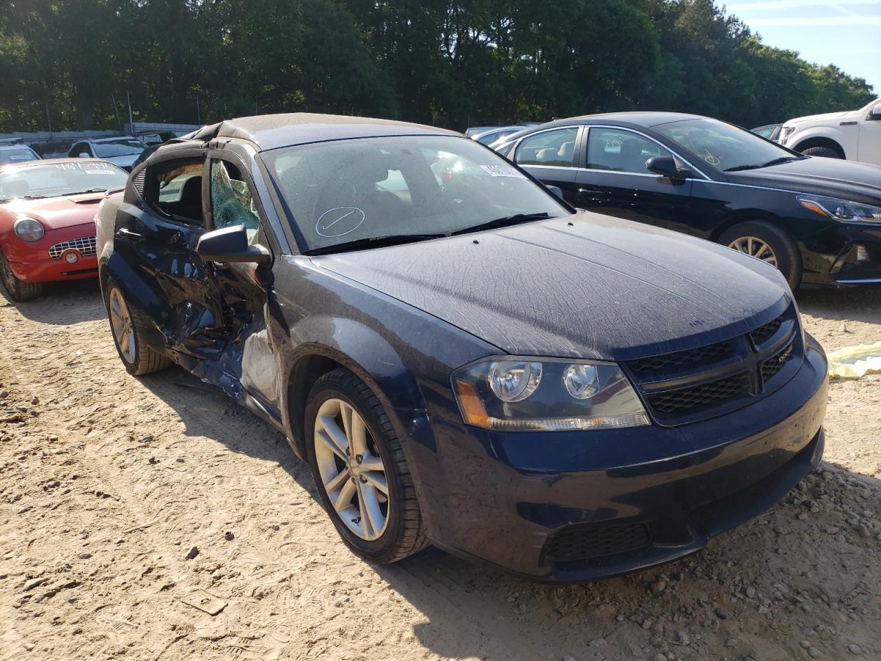 DODGE AVENGER SE 2014 مع رقم تعريف المركبة 1C3CDZAB3EN183074 - صورة من المزاد