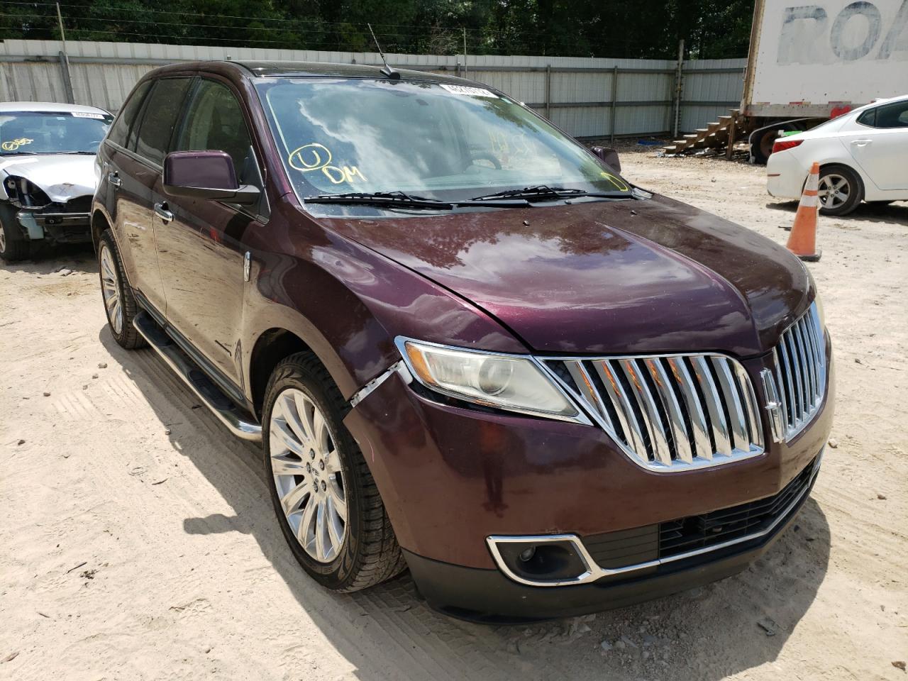 LINCOLN MKX 2011 with VIN 2LMDJ6JK1BBJ05441 - Photo from auction