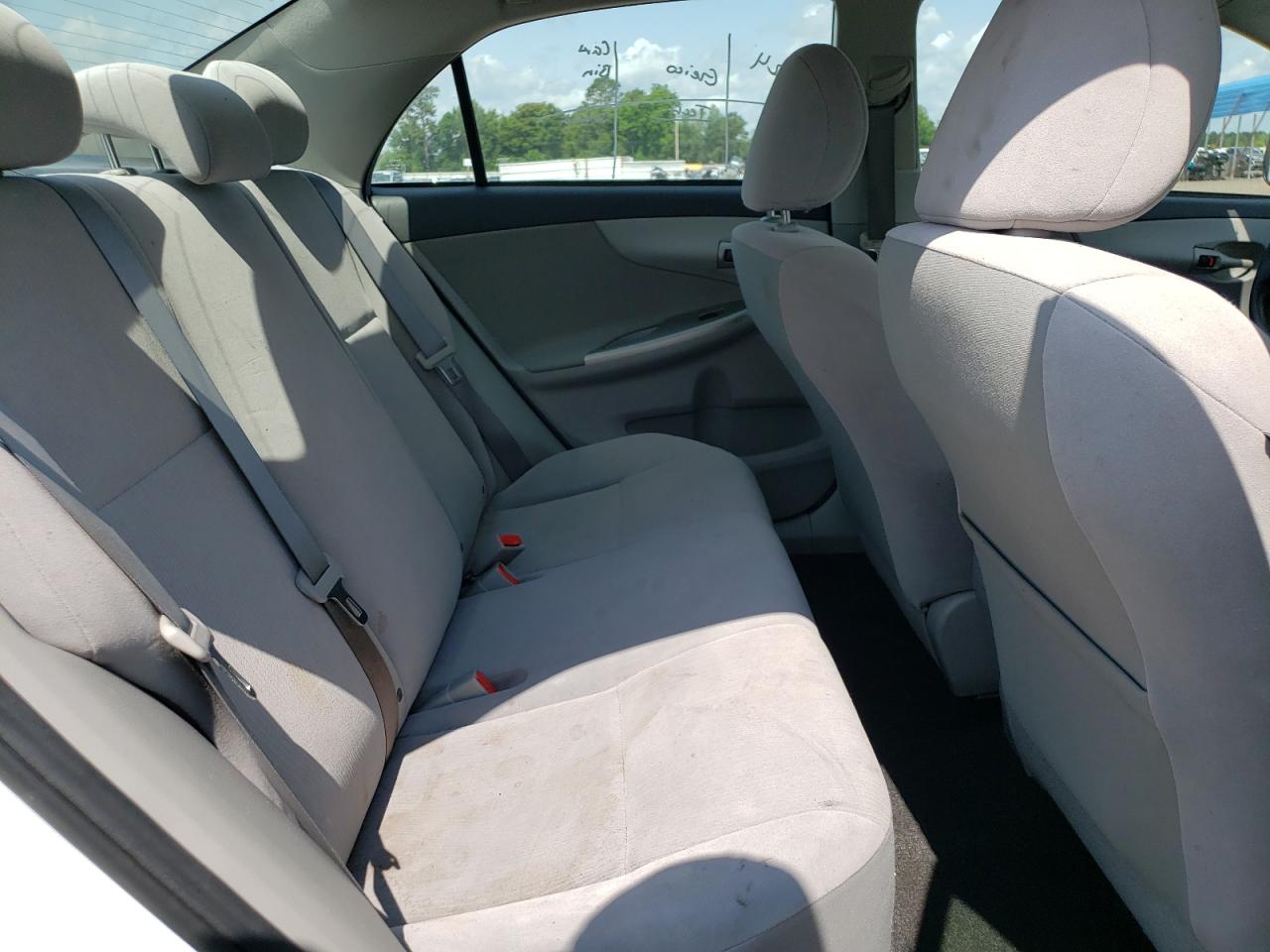 Photo 6 from auction – 2011 TOYOTA COROLLA BA with VIN JTDBU4EE4BJ104738