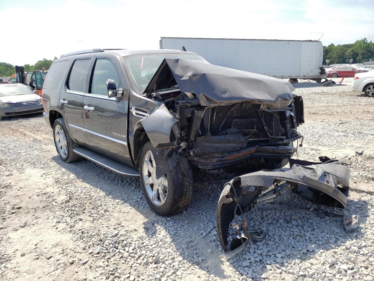 Photo 11 from auction – 2010 CADILLAC ESCALADE L with VIN 1GYUKBEF1AR290406