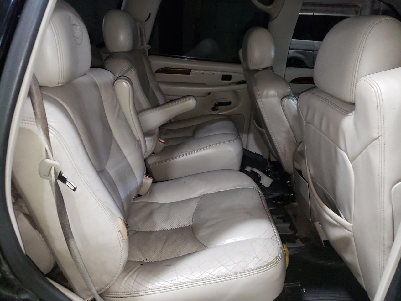 Photo 6 from auction – 2004 CADILLAC ESCALADE L with VIN 1GYEK63N44R143071