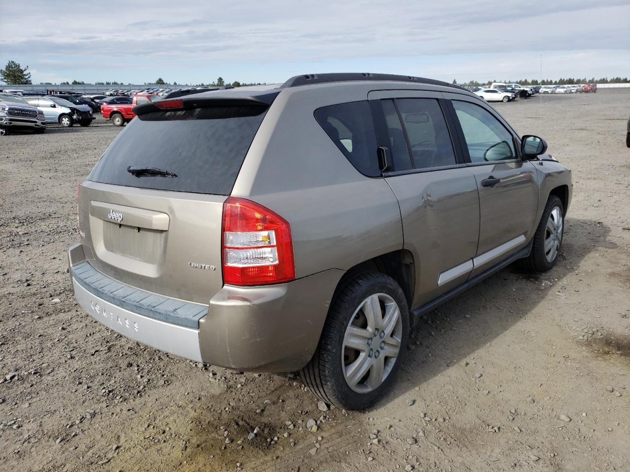Photo 4 from auction – 2008 JEEP COMPASS LI with VIN 1J8FF57W78D693727