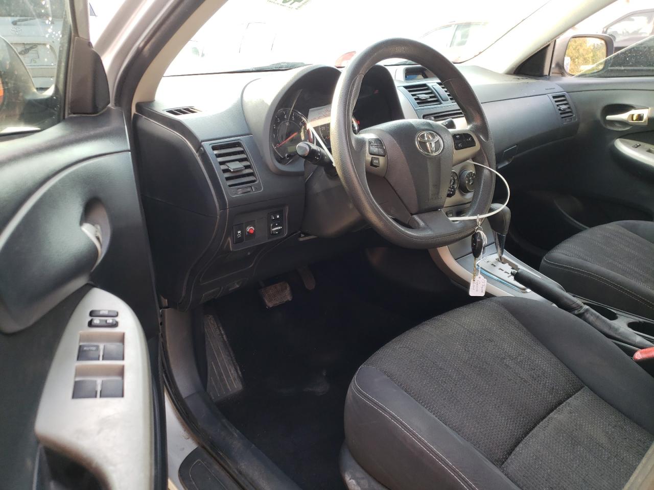 Zdjęcie 9 z aukcji – 2013 TOYOTA COROLLA BA z VIN 5YFBU4EE3DP221516