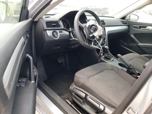 Photo 9 from auction – 2016 VOLKSWAGEN PASSAT S with VIN 1VWAT7A31GC049064