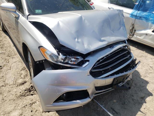 Photo 9 from auction – 2016 FORD FUSION SE with VIN 3FA6P0PU8GR363130