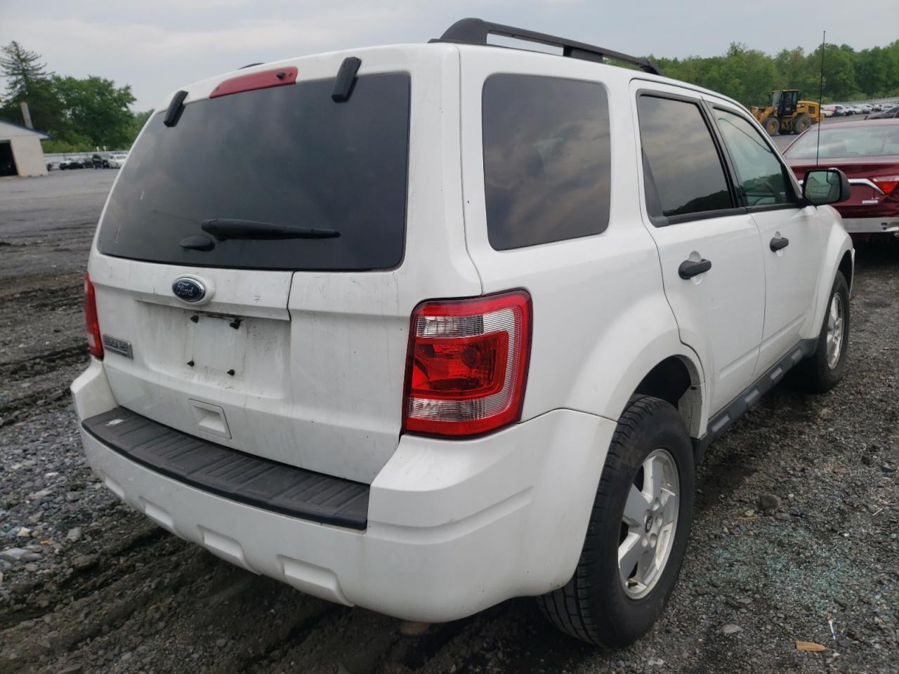 Photo 4 from auction – 2012 FORD ESCAPE XLT with VIN 1FMCU9D76CKB07457