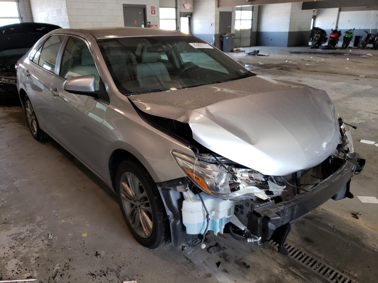 Photo 1 from auction – 2015 TOYOTA CAMRY LE with VIN 4T1BF1FKXFU045434