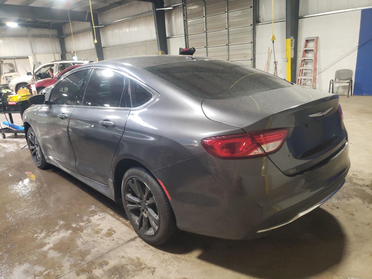 Photo 3 from auction – 2016 CHRYSLER 200 LIMITE with VIN 1C3CCCAB3GN106501