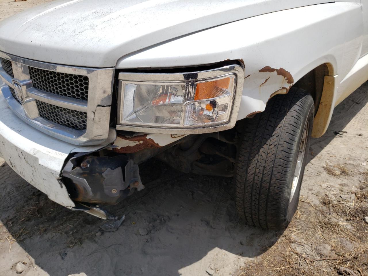 Photo 9 from auction – 2008 DODGE DAKOTA SLT with VIN 1D7HE42K48S611388