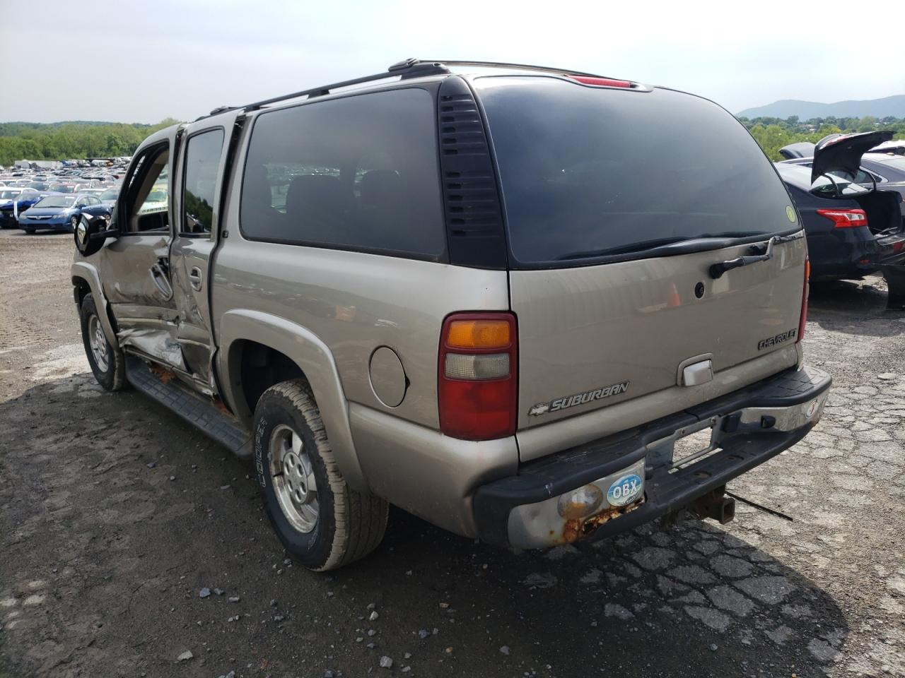 Photo 3 from auction – 2003 CHEVROLET SUBURBAN with VIN 3GNFK16ZX3G174035