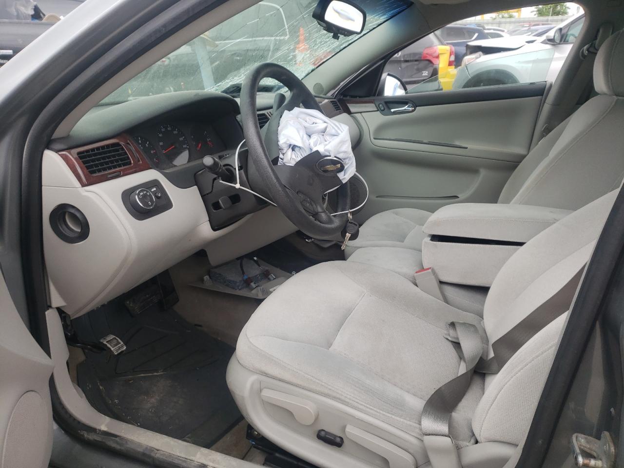 Photo 5 from auction – 2008 CHEVROLET IMPALA LS with VIN 2G1WB58K489281558