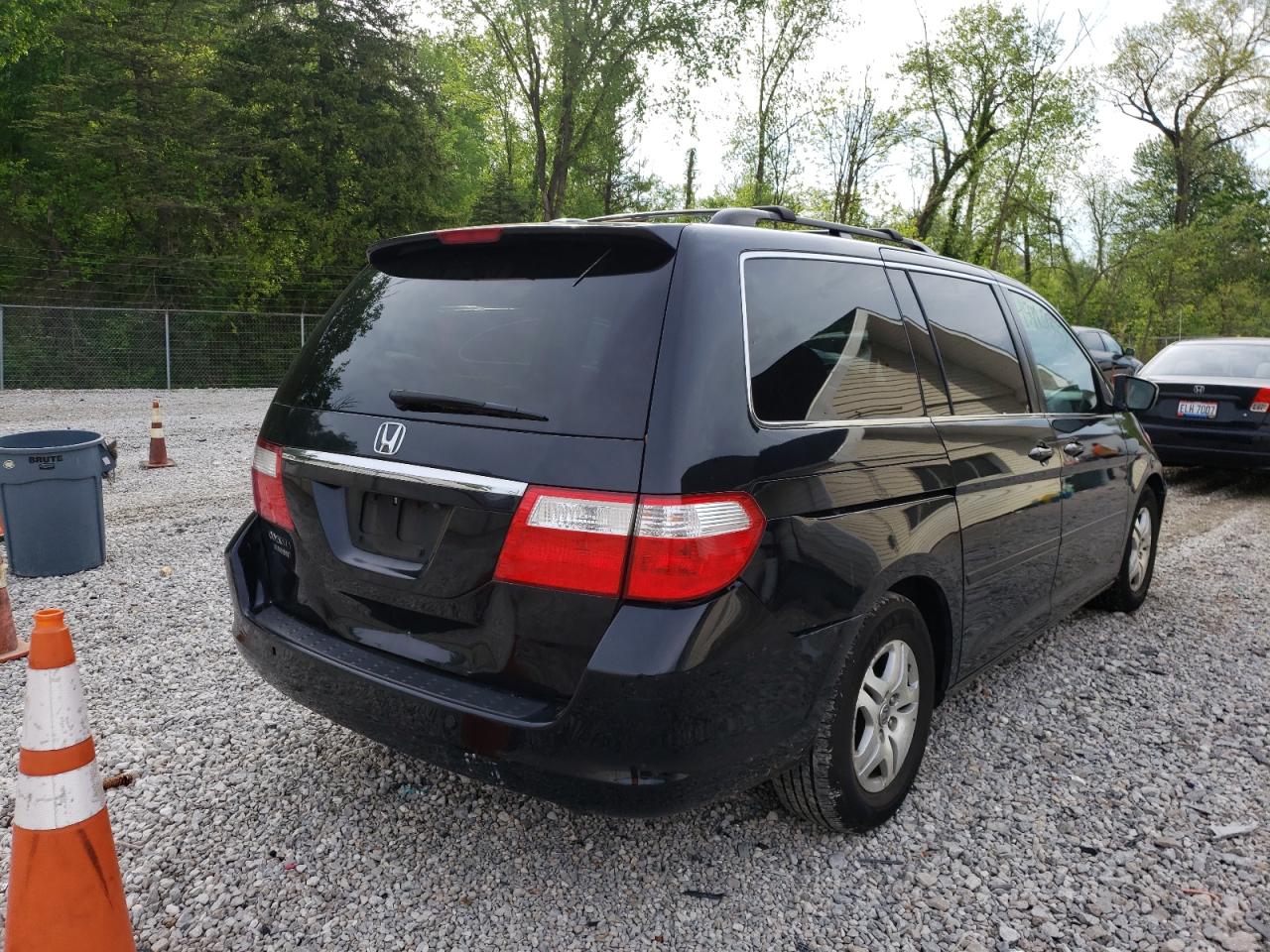 Photo 4 from auction – 2007 HONDA ODYSSEY TO with VIN 5FNRL38897B052183
