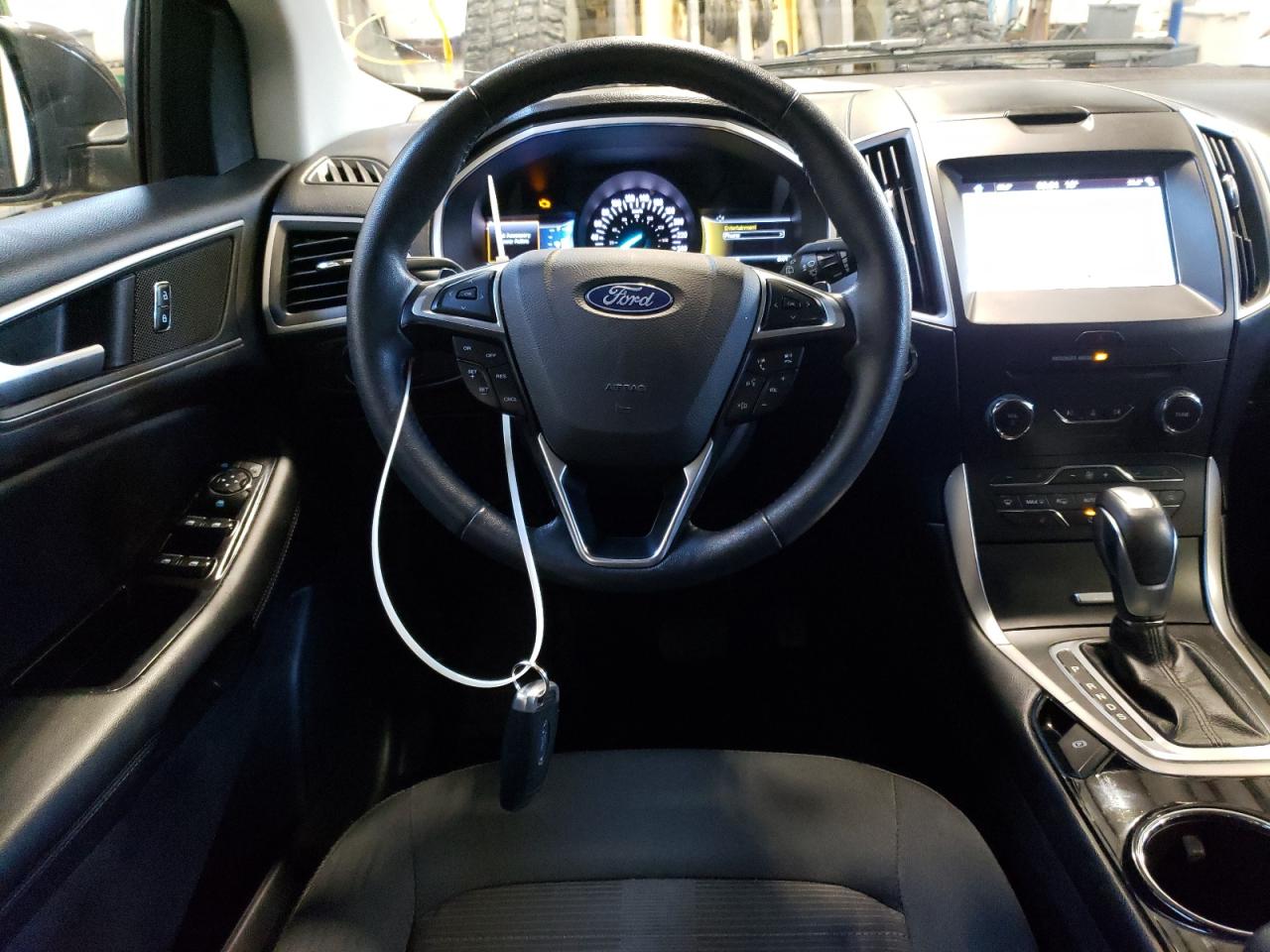 Photo 9 from auction – 2018 FORD EDGE SEL with VIN 2FMPK4J98JBC17238