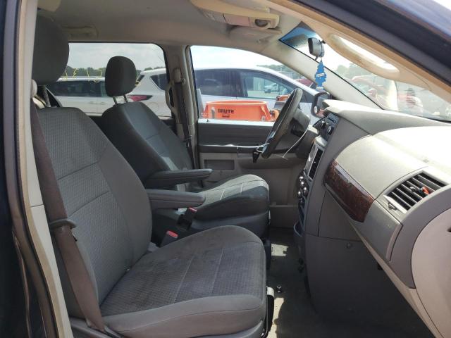 Photo 5 from auction – 2009 CHRYSLER TOWN & COU with VIN 2A8HR44E29R652460