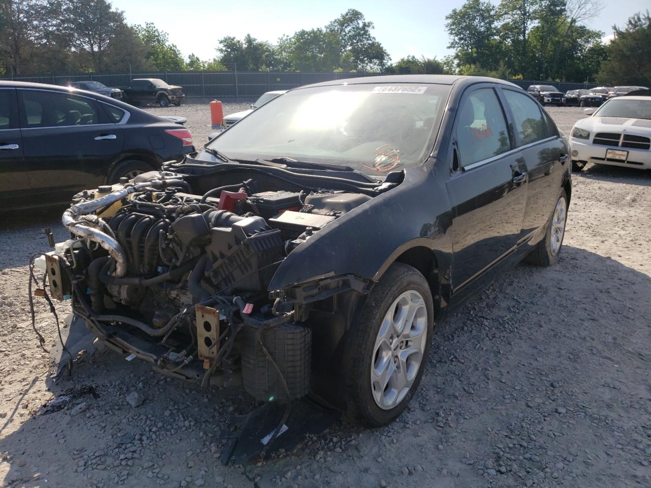 Photo 2 from auction – 2011 FORD FUSION SE with VIN 3FAHP0HA6BR116226