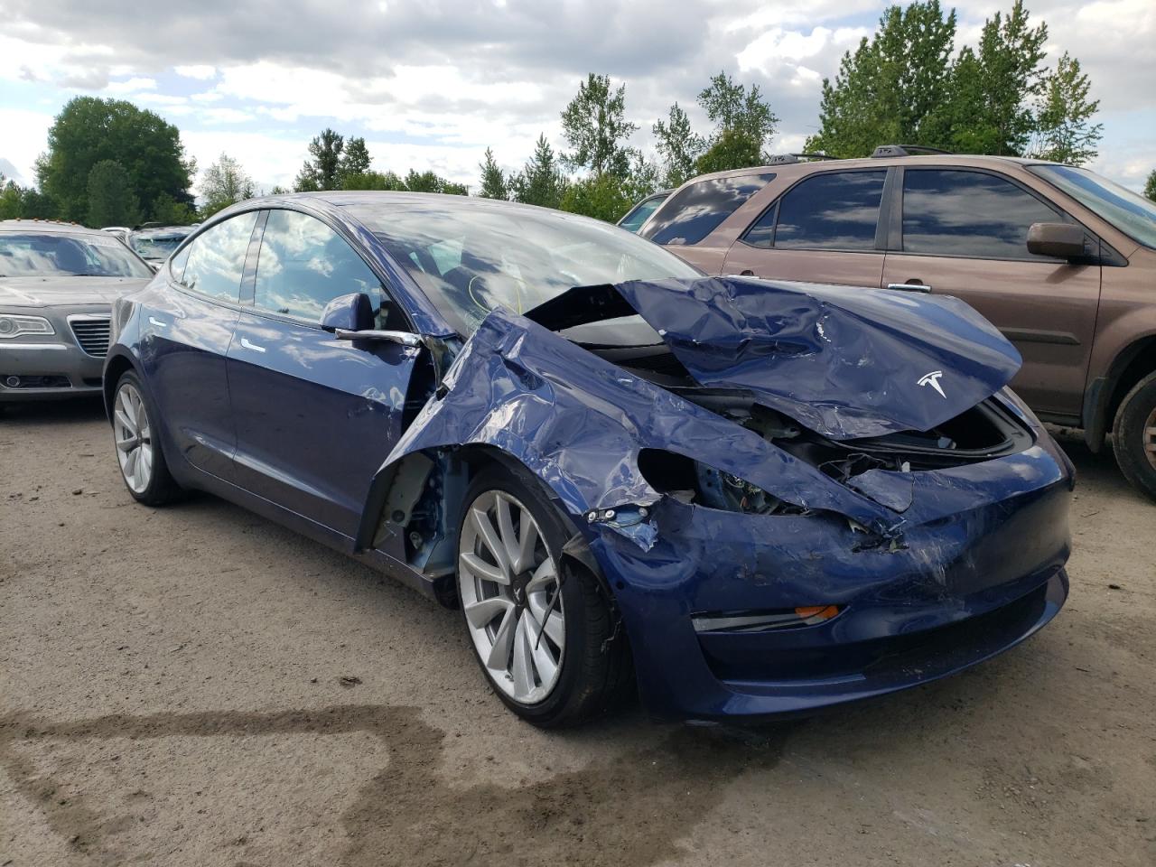 Photo 13 from auction – 2018 TESLA MODEL 3 with VIN 5YJ3E1EBXJF088430