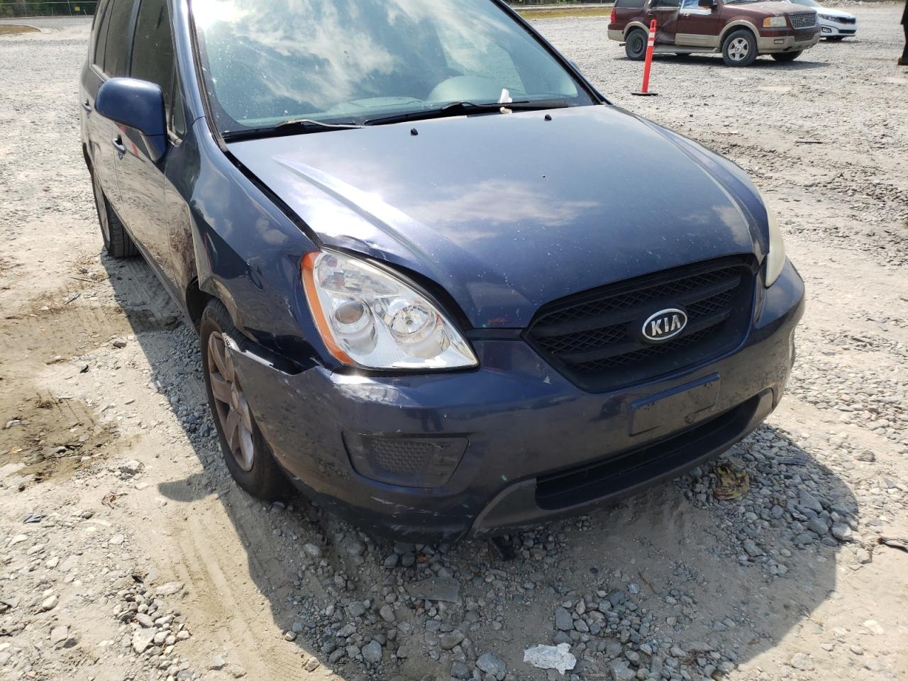 Photo 9 from auction – 2007 KIA RONDO BASE with VIN KNAFG525X77082734