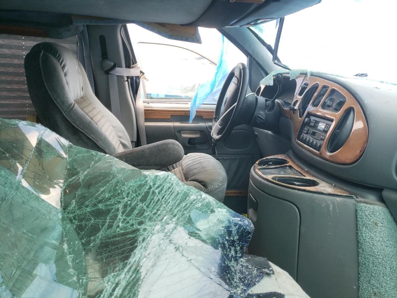 Photo 5 from auction – 1997 FORD ECONOLINE with VIN 1FDEE14L9VHA97656
