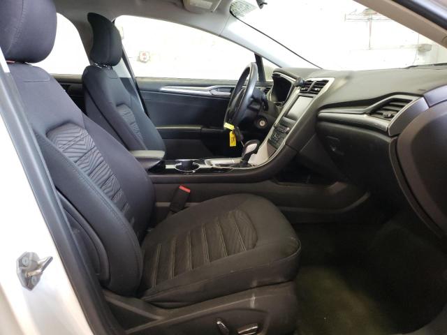 Photo 5 from auction – 2016 FORD FUSION with VIN 3FA6P0H71GR395510