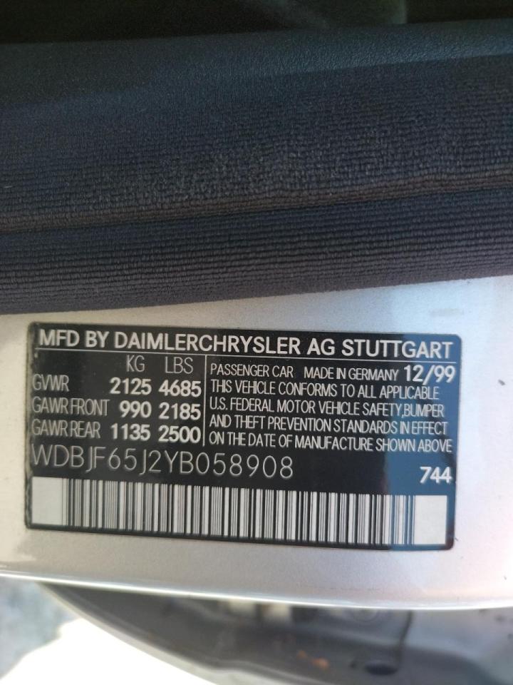 Photo 10 from auction – 2000 MERCEDES-BENZ E 320 with VIN WDBJF65J2YB058908