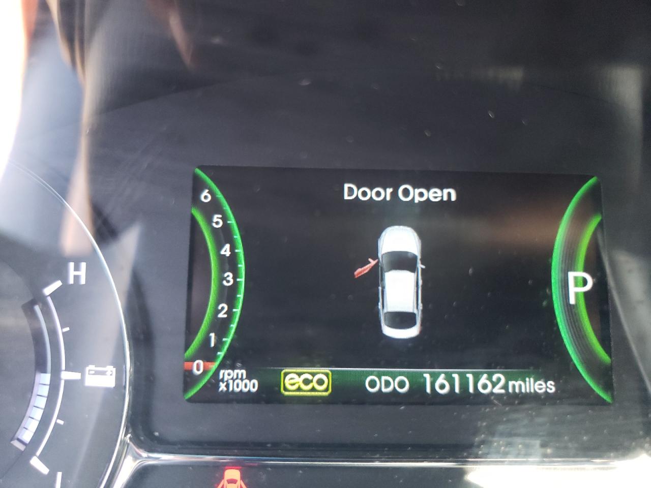 Photo 8 from auction – 2013 KIA OPTIMA HYB with VIN KNAGM4AD4D5049543