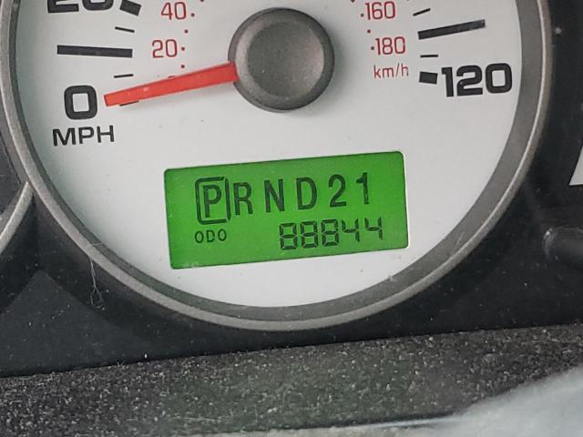 Photo 3 from auction – 2005 FORD ESCAPE XLT with VIN 1FMYU93165KC73662