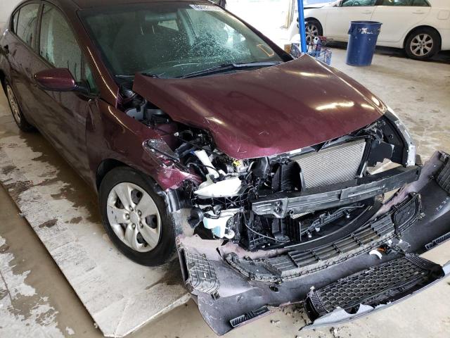 Photo 9 from auction – 2017 KIA FORTE LX with VIN 3KPFK4A75HE147926