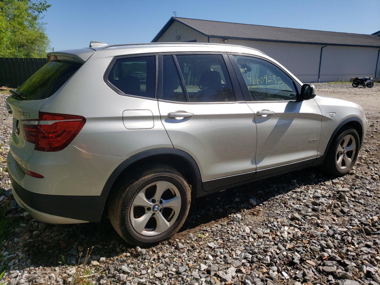 Photo 4 from auction – 2011 BMW X3 XDRIVE2 with VIN 5UXWX5C5XBL712591
