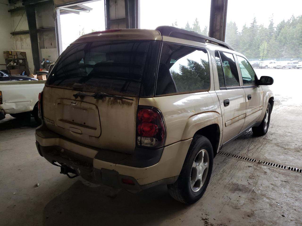 Photo 16 from auction – 2006 CHEVROLET TRAILBLAZE with VIN 1GNET16SX66135155