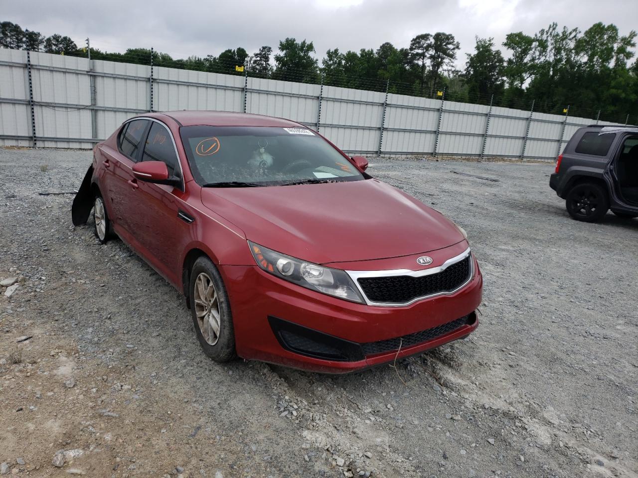 KIA OPTIMA LX 2011 with VIN KNAGM4A74B5084171 - Photo from auction