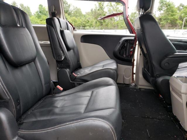 Photo 6 from auction – 2016 CHRYSLER TOWN & COU with VIN 2C4RC1BG2GR267817