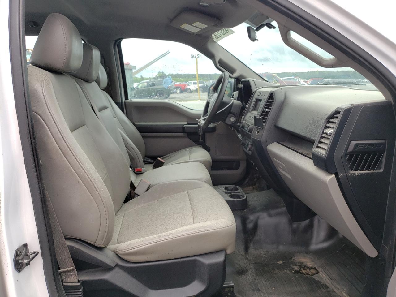 Photo 5 from auction – 2016 FORD F150 SUPER with VIN 1FTEW1C8XGFB50491