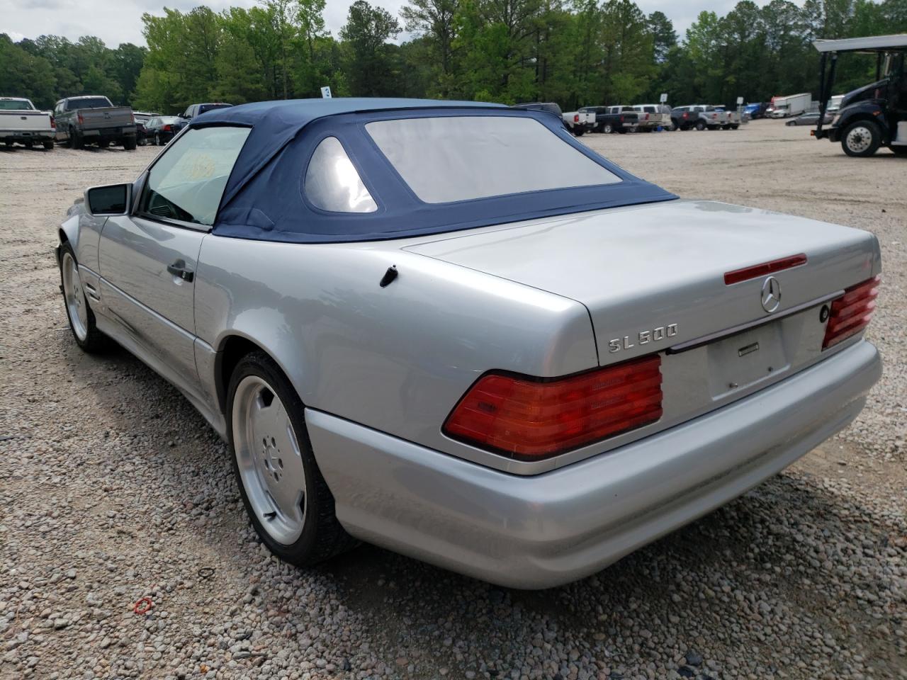 Photo 3 from auction – 1998 MERCEDES-BENZ SL 500 with VIN WDBFA67F0WF167645