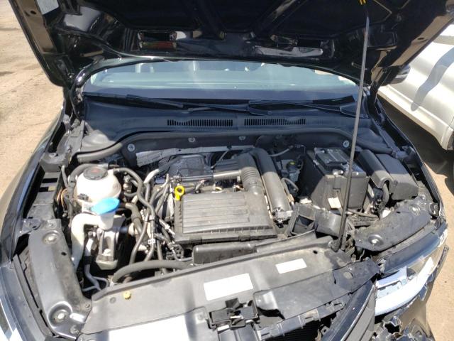 Photo 7 from auction – 2018 VOLKSWAGEN JETTA SE with VIN 3VWDB7AJ5JM240796