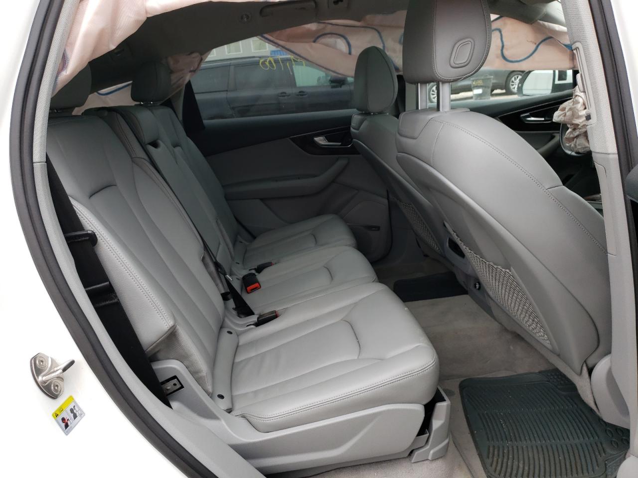 Photo 6 from auction – 2018 AUDI Q7 PREMIUM with VIN WA1LAAF74JD019868