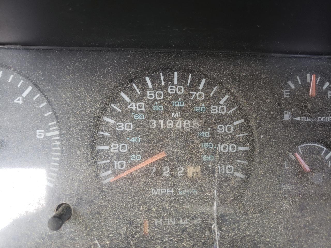 Photo 8 from auction – 1994 DODGE DAKOTA with VIN 1B7GL26XXRS645181